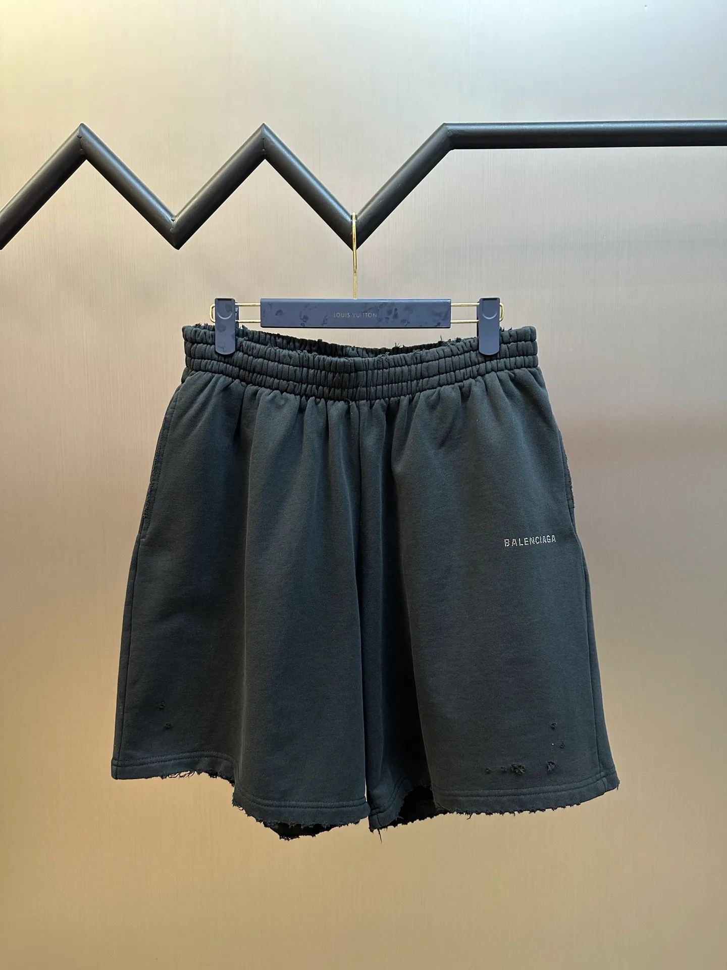 Balenciaga back ， 。 ， ， ， ， ， 。 ， ， 。 size：xs s m l